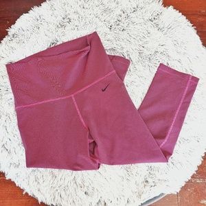 Nike | Dri-Fit High Rise Cropped Striped Leggings